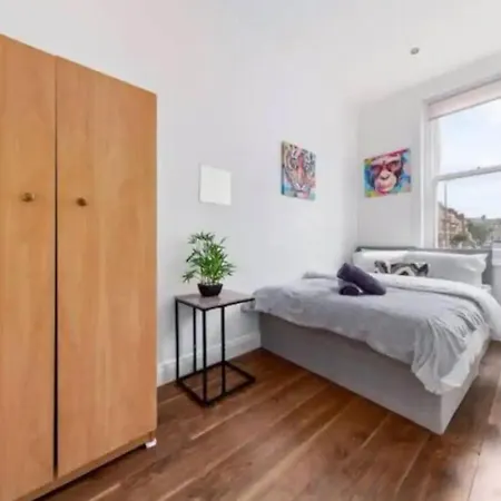London - 2 Bedroom Flat Near Clapham Junction Cj Exterior photo