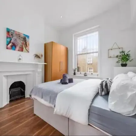 London - 2 Bedroom Flat Near Clapham Junction Cj Exterior photo